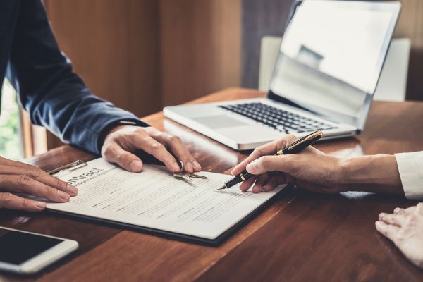 Revisión y Redacción de Contratos de Alquiler